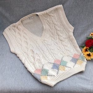NWOT - Ivory & Pastel Argyle Sweater Vest